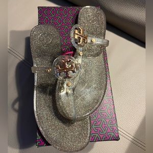 Tory Burch Mini Miller Flat Thong
